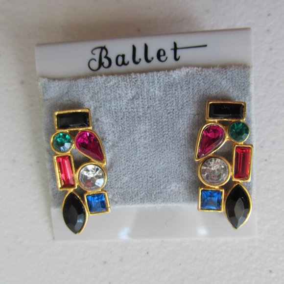 Ballet Multi color Stones Crystals Geometrical Shapes Motifs Stud Earrings - Picture 4 of 7